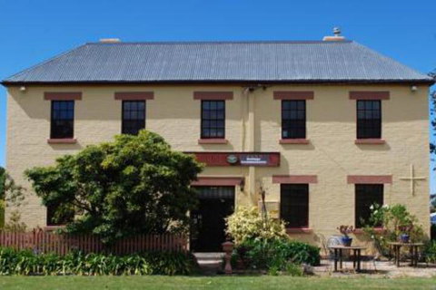 Schouten House - Whitsundays Accommodation 4