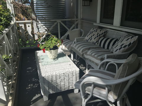 Holmwood Guesthouse - Whitsundays Accommodation 0