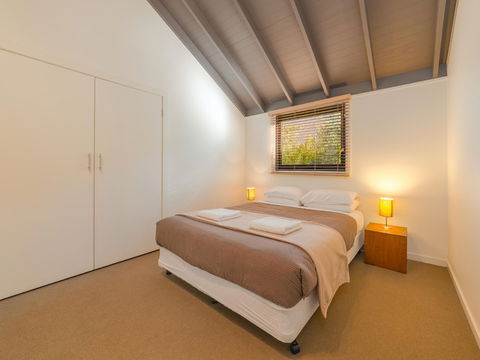 Southern Ocean Villas - Whitsundays Accommodation 2