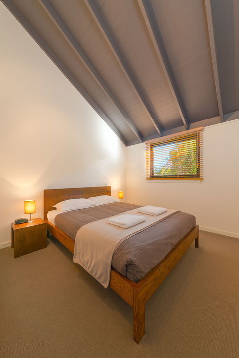 Southern Ocean Villas - Whitsundays Accommodation 5