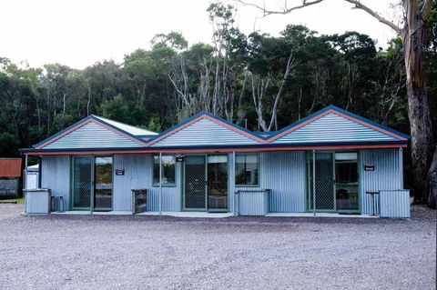 Risby Cove - Whitsundays Accommodation 0