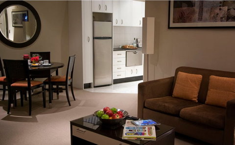 Falls Mountain Retreat - Whitsundays Accommodation 2