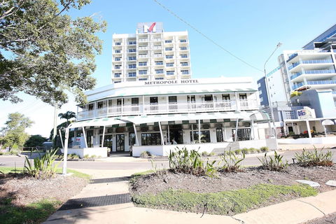 Oaks Townsville Metropole Hotel - Whitsundays Accommodation 3