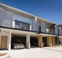 Cardiff Executive Apartments - Whitsundays Accommodation