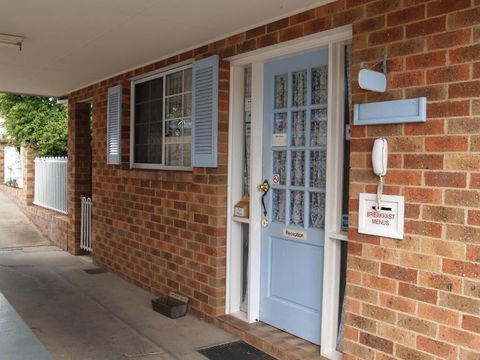 Kinross Inn - Whitsundays Accommodation 3