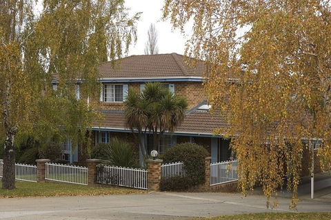 Kinross Inn - Whitsundays Accommodation 0
