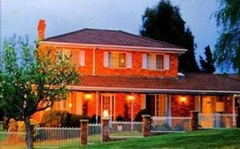 Kinross Inn - Whitsundays Accommodation 2