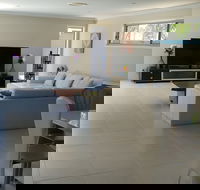 Arlia Sands Apartments - Whitsundays Accommodation