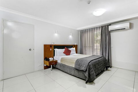 Comfort Inn & Suites Burwood - Whitsundays Accommodation 6