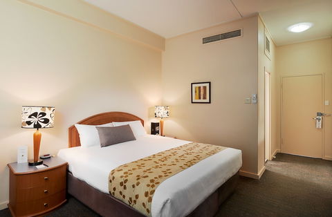 The Chifley On South Terrace - Whitsundays Accommodation 4