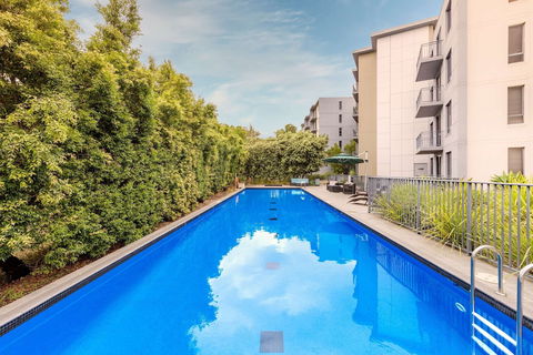 Oaks Sydney North Ryde Suites - Whitsundays Accommodation 2