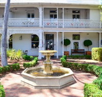 Richmond Hill Hotel - Whitsundays Accommodation