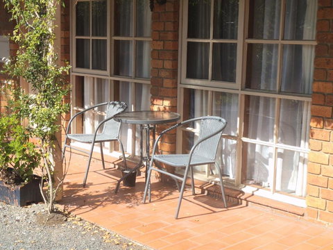 Yarragon Motel - Whitsundays Accommodation 5