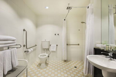 Holiday Inn Melbourne Airport, An IHG Hotel - Whitsundays Accommodation 7
