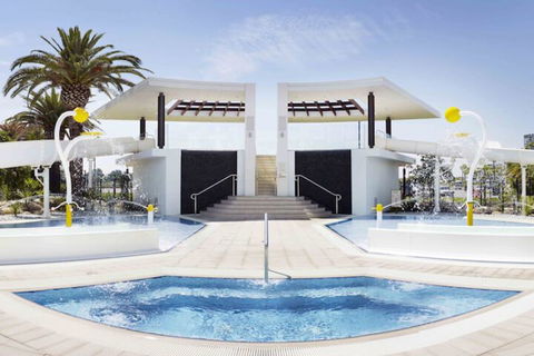 Crown Metropol Perth - Whitsundays Accommodation 1
