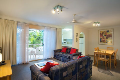 Golden Shores Holiday Club - Whitsundays Accommodation 7