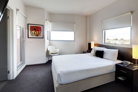 Punthill Essendon - Whitsundays Accommodation 6