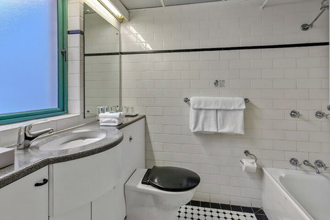 Morgans Boutique Hotel - Whitsundays Accommodation 7