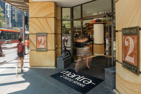Mantra 2 Bond Street - Whitsundays Accommodation 1