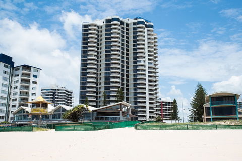 Breakfree Acapulco - Whitsundays Accommodation 3