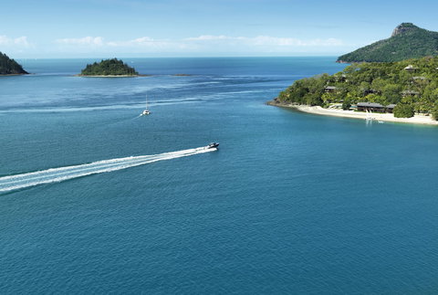 Qualia - Whitsundays Accommodation 0