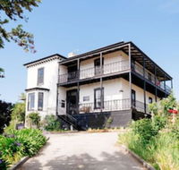 The Dragonfly Inn - Whitsundays Accommodation