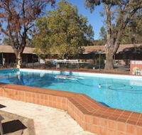 Matthew Flinders Motor Inn - Whitsundays Accommodation