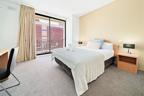 All Suites Perth - Whitsundays Accommodation 4