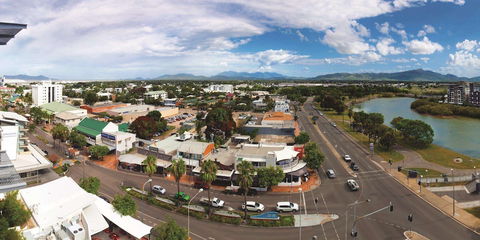 Oaks Townsville Gateway Suites - Whitsundays Accommodation 3