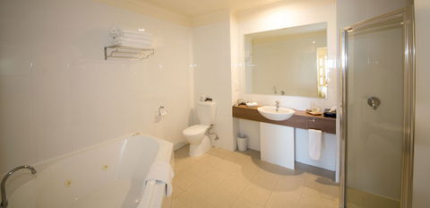 Links Lady Bay Resort - Whitsundays Accommodation 5