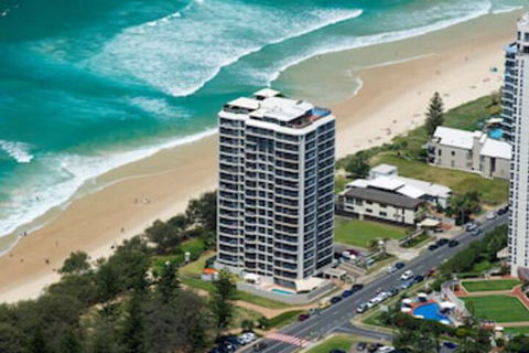Golden Sands Apartments - Whitsundays Accommodation 0