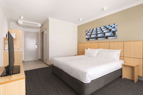 Travelodge Hotel Blacktown Sydney - Whitsundays Accommodation 5