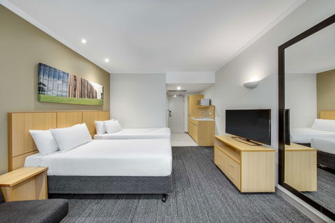 Travelodge Hotel Macquarie North Ryde Sydney - Whitsundays Accommodation 5