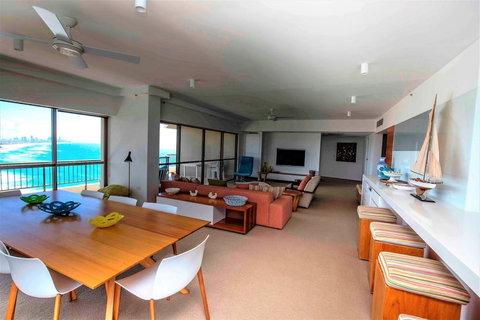 Gemini Court Holiday Apartments - Whitsundays Accommodation 4