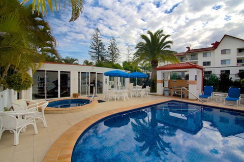 Surf Parade Resort - Whitsundays Accommodation 5
