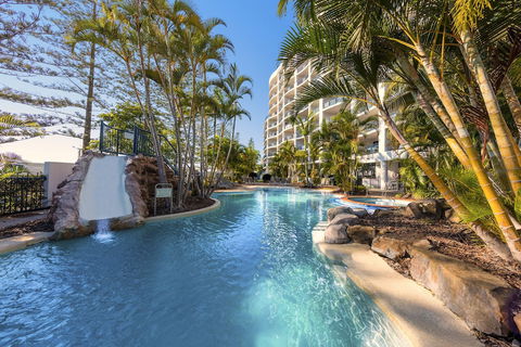 Ramada Resort By Wyndham Golden Beach - Whitsundays Accommodation 3