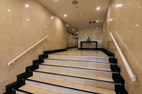 Beachcomber Surfers Paradise - Whitsundays Accommodation 2