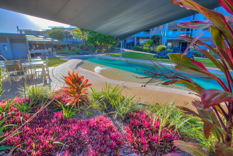 Pavillions On 1770 - Whitsundays Accommodation 5