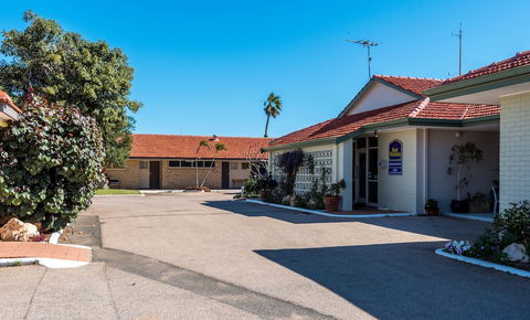 Hospitality Carnarvon, SureStay Collection By Best Western - Whitsundays Accommodation 3