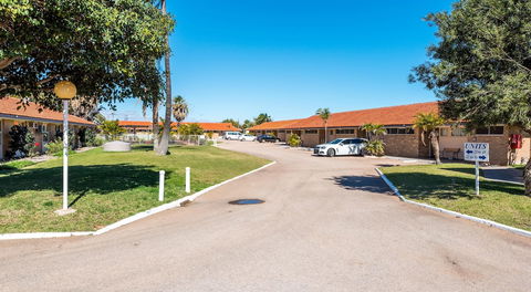 Hospitality Carnarvon, SureStay Collection By Best Western - Whitsundays Accommodation 0