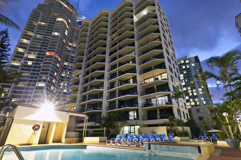 Surf Regency Apartments - Whitsundays Accommodation 2