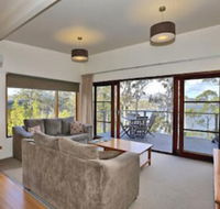 Stewarts Bay Lodge - Whitsundays Accommodation