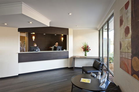 Ibis Styles Canberra Tall Trees - Whitsundays Accommodation 1