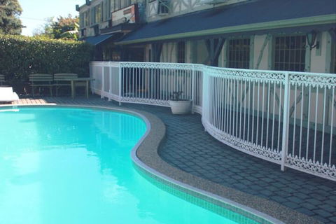 Ascot Motor Inn - Whitsundays Accommodation 4