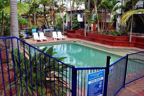 Club Surfers - Whitsundays Accommodation 3