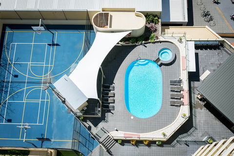 Breakfree Cosmopolitan - Whitsundays Accommodation 1