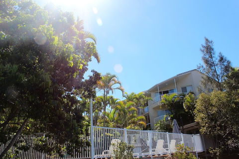 Surfers Del Rey - Whitsundays Accommodation 0