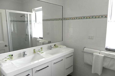 Moore Park Inn - Whitsundays Accommodation 3