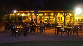 Territory Manor Motel & Caravan Park - Whitsundays Accommodation 4