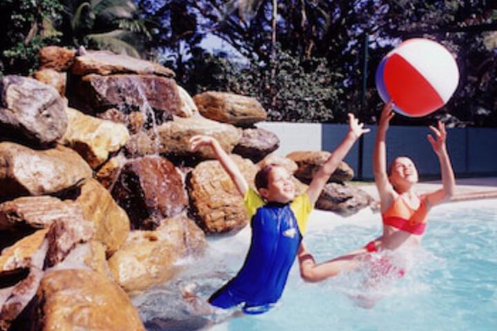 Manoora QLD Whitsundays Accommodation